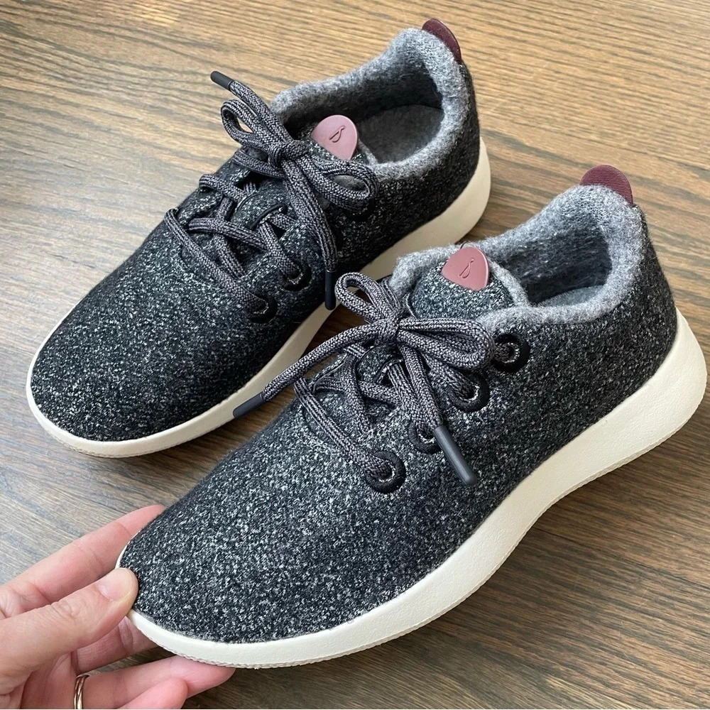 Allbirds Women's Wool Runner LIMITED EDITION:
Natural Grey (Cream Sole)